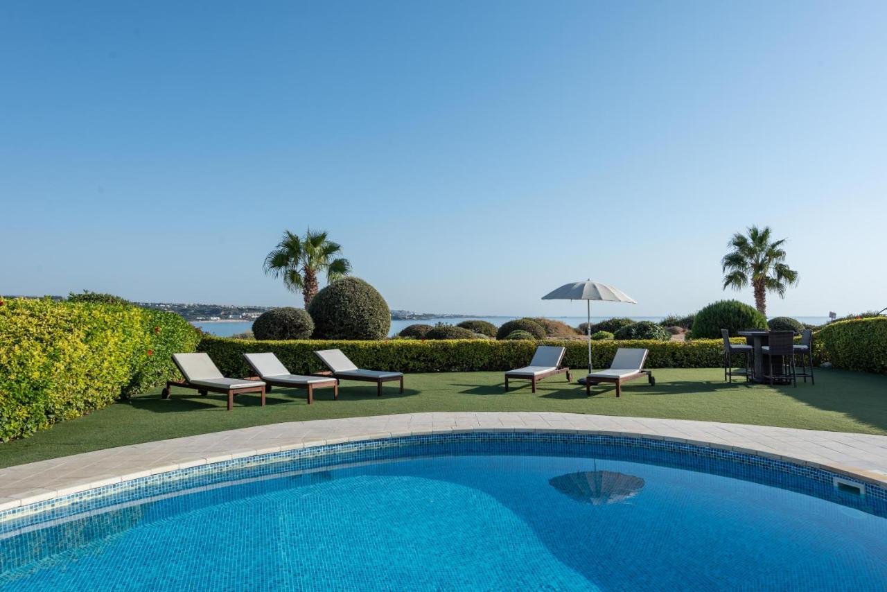 Villa Marina Sunrise By Ezoria Villas Mercan Koyu Dış mekan fotoğraf